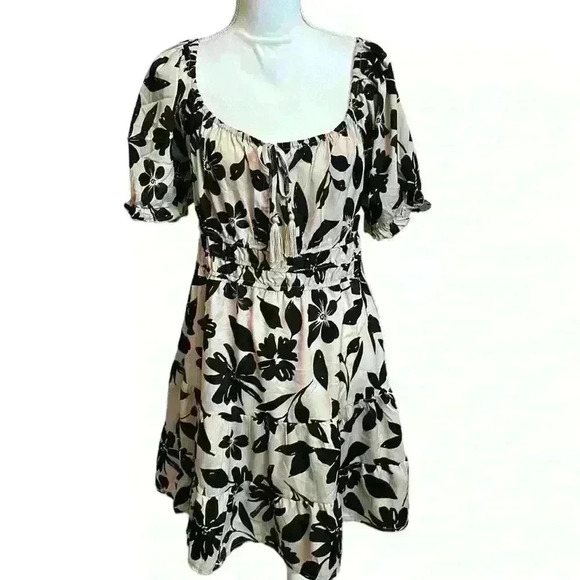 Hint of Blush NWT Short Sleeve Scoop Neck Elastic Waistband Women’s Size XL - Picture 1 of 14